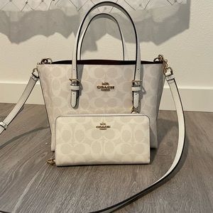 Coach Mollie Purse with Matching Wallet